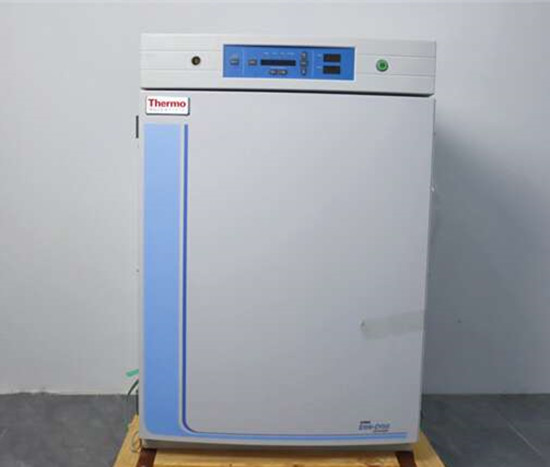 二氧化碳培養(yǎng)箱的加熱方式探析 二氧化碳培養(yǎng)箱的加熱方式探析